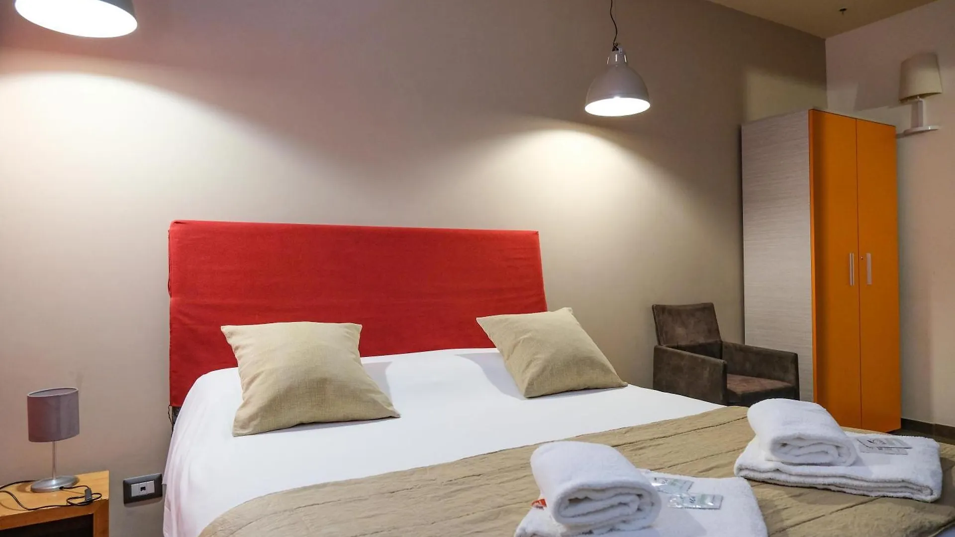 Bed & Breakfast Aida Charming Rooms Rome