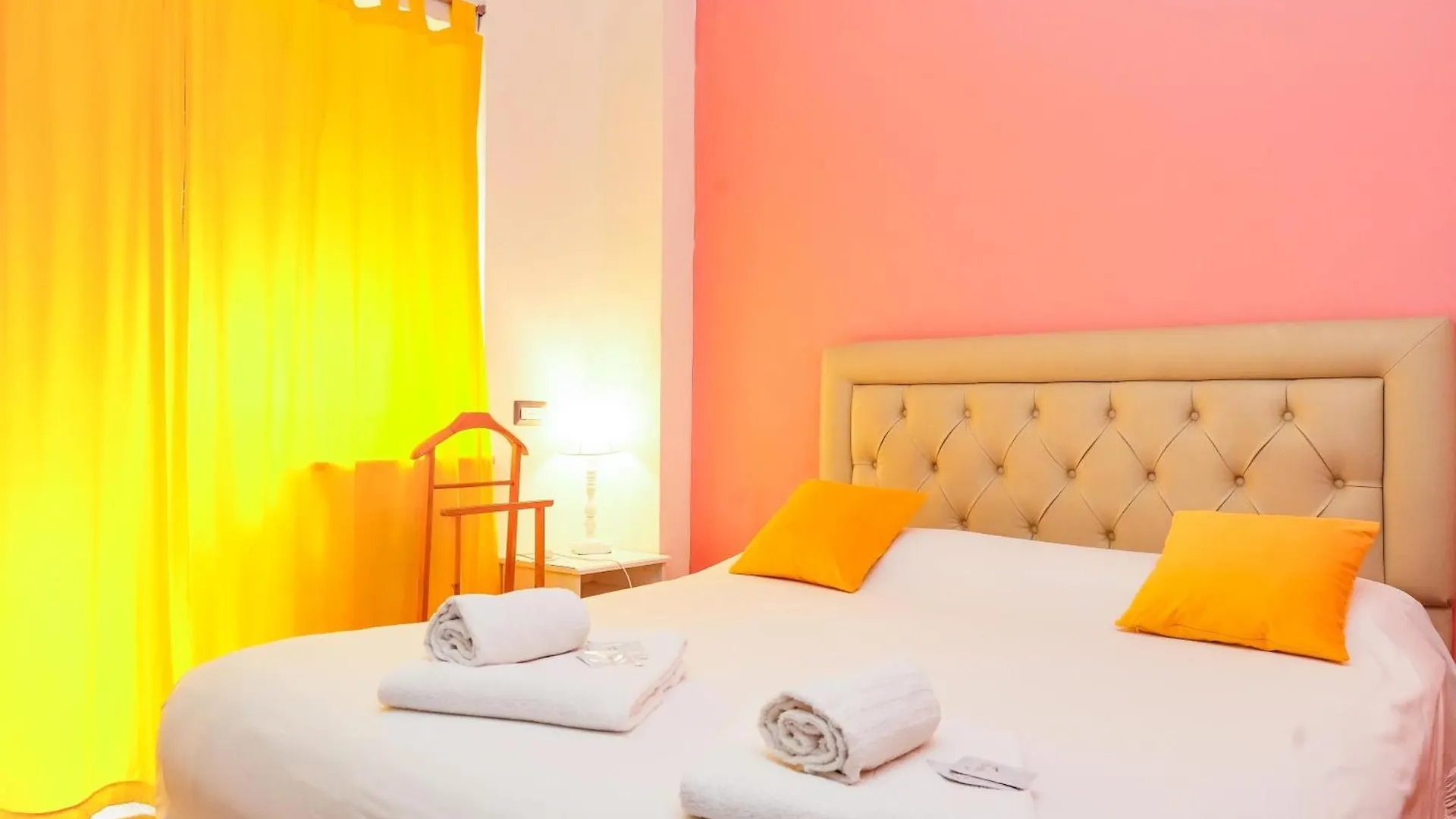 Aida Charming Rooms Rome 2*,  Italy