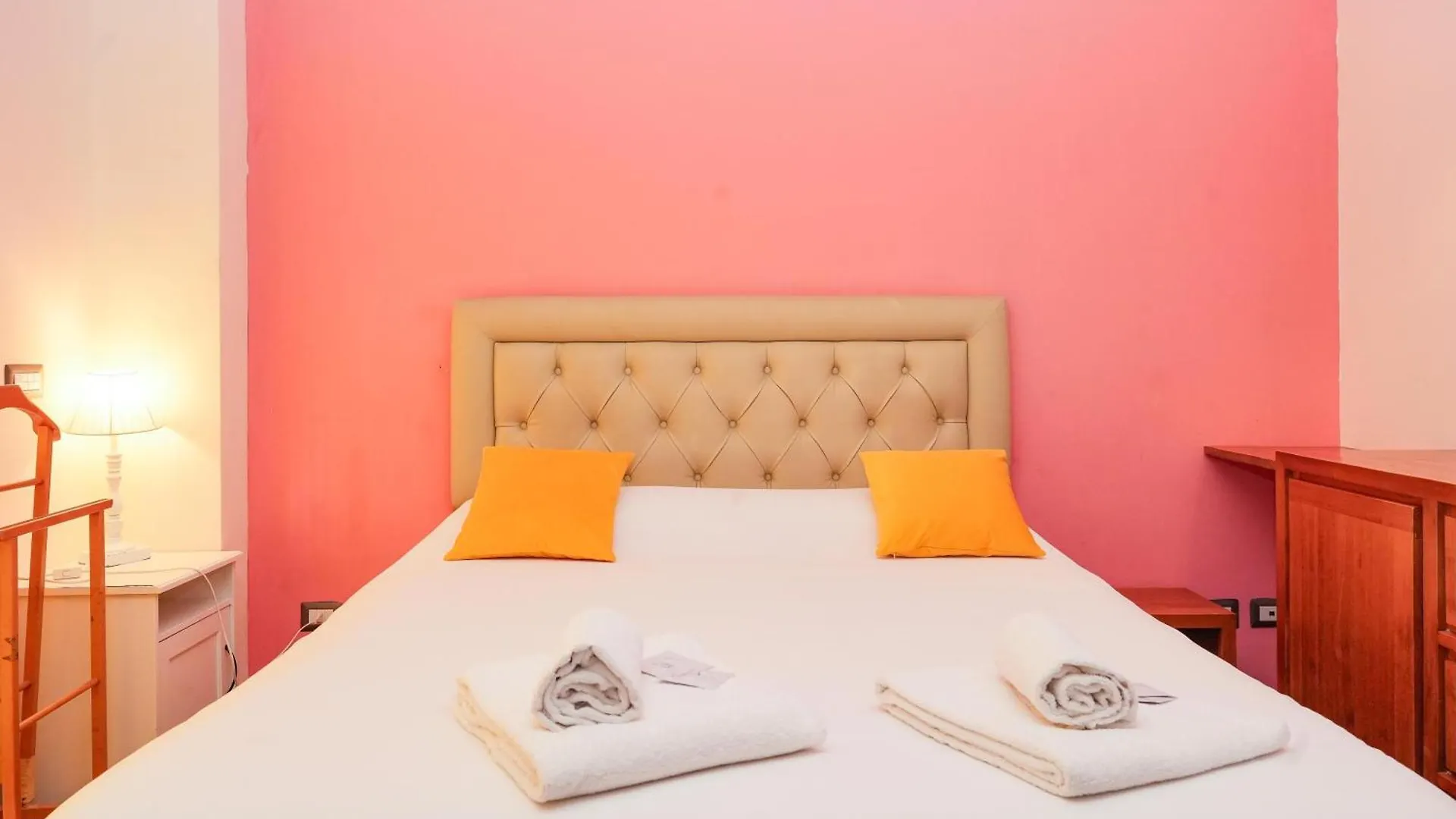 Bed & Breakfast Aida Charming Rooms Rome