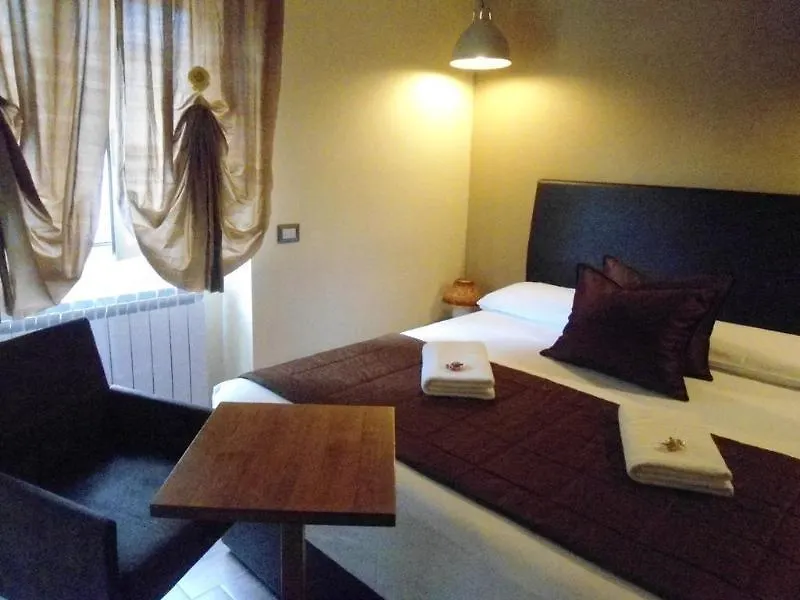 Bed and breakfast Aida Charming Rooms Roma